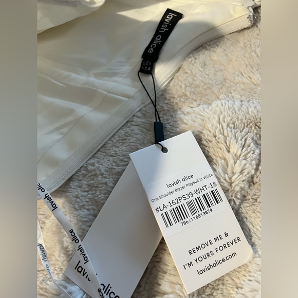 Stunning Lavish Alice White playsuit - Picture 5 of 5